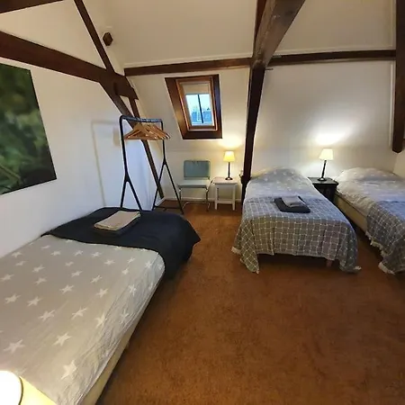 Canal House 8 Person Leidschendam